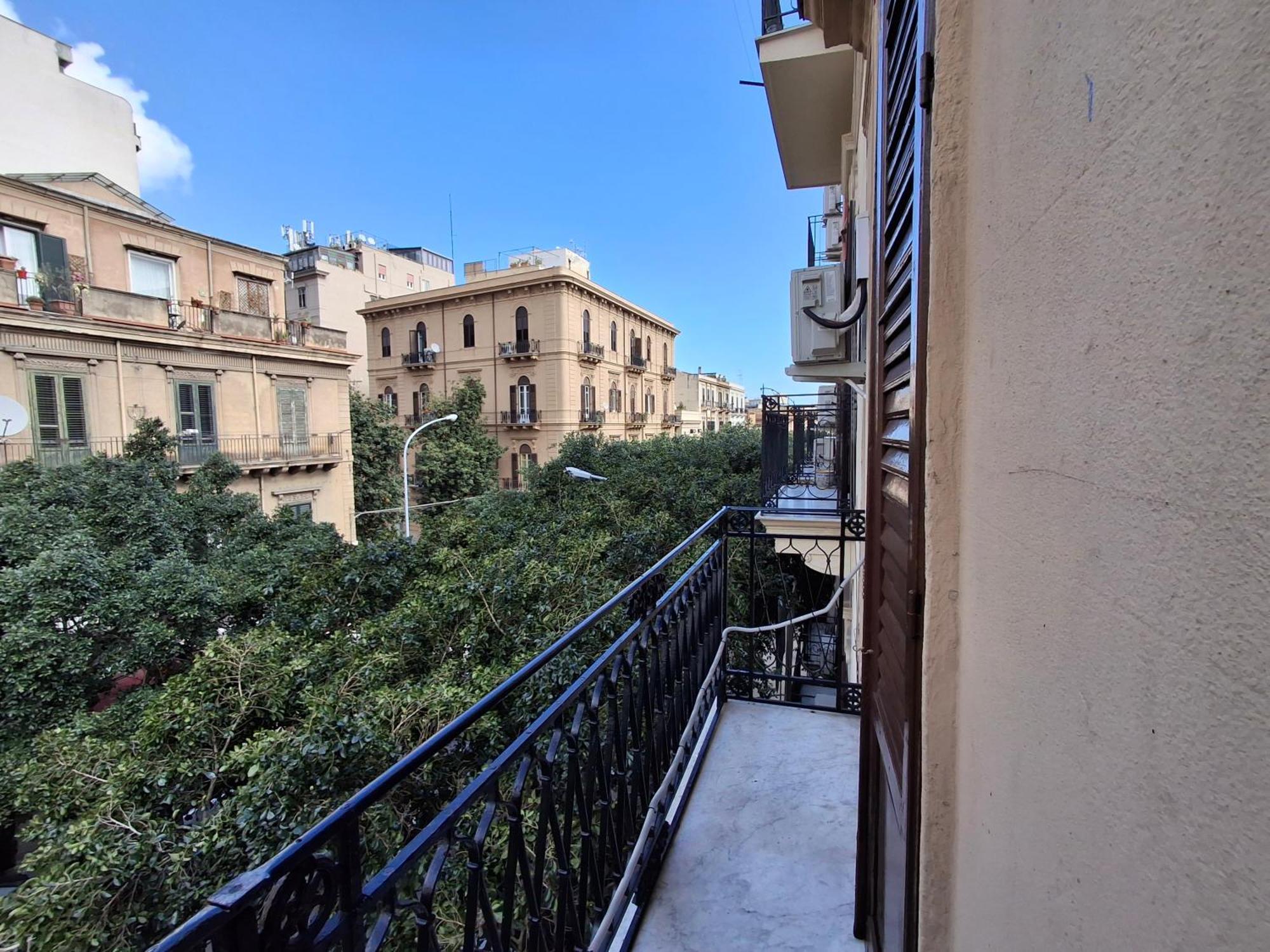 Casa Maria Rosa Deliziosa Apartment Palermo Luaran gambar